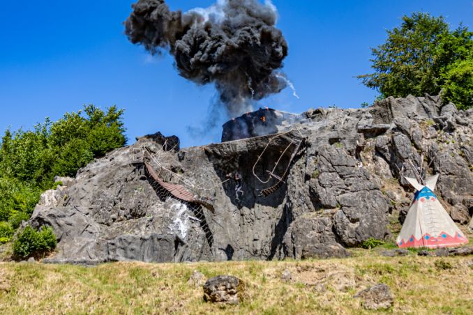 Elspe Festival 2023 Unter Geiern Bilder Explosion Elspe Festival