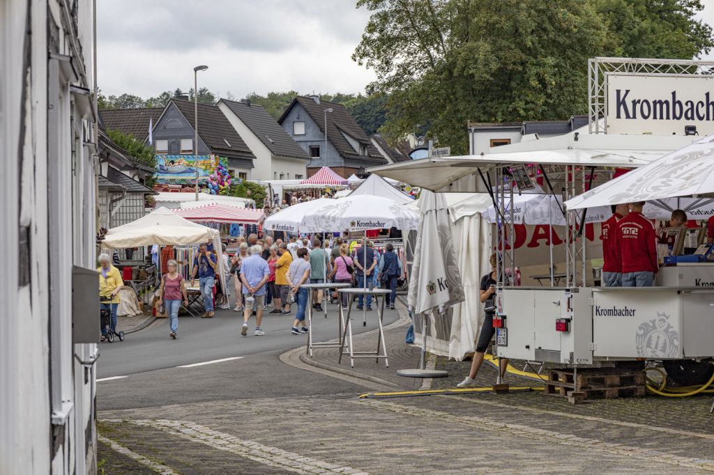 Viel zu entdecken an den Händlerständen und... • © ummet-eck.de