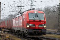 193 338 Köln Gremberg - Am Morgen des 26. Februar fährt die #DBCargofährt Lok 193 338 in den Bahnhof Köln Gremberg ein. • © ummet-eck.de / christian schön