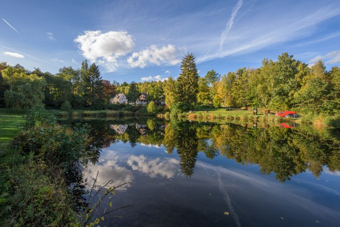 Naturbadeweiher Holzhausen - Burbach - Kreis Siegen-Wittgenstein - See